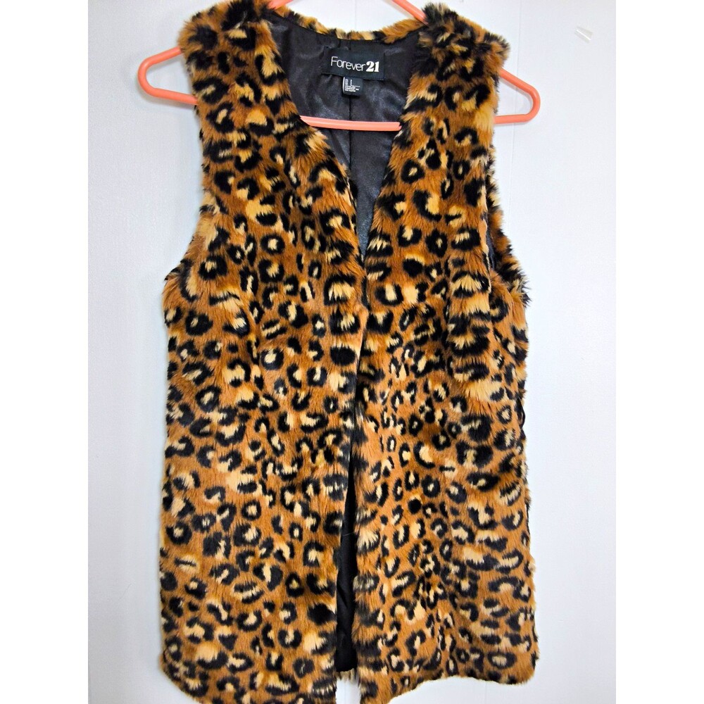 Forever 21 Women’s Leopard Animal Print Faux Fur Lined Sleeveless Vest S